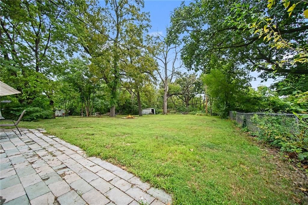 2409 Linden Drive — photo 18