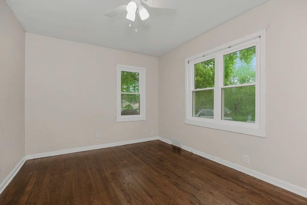 2946 N 77th Street — photo 11