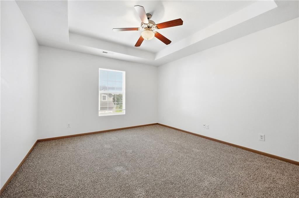 10345 Sloan Avenue — photo 13