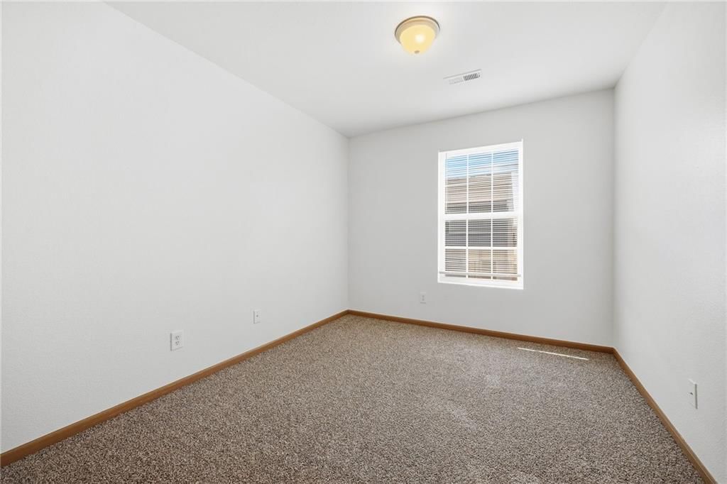 10345 Sloan Avenue — photo 21
