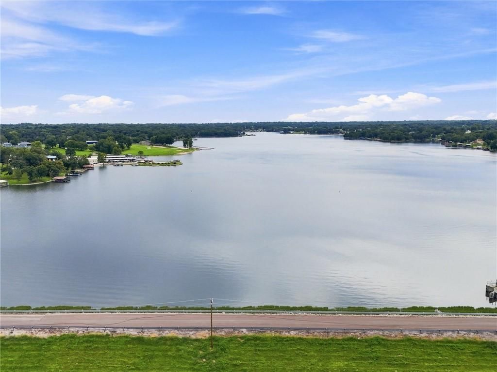 1933 Lake Viking Terrace — photo 42