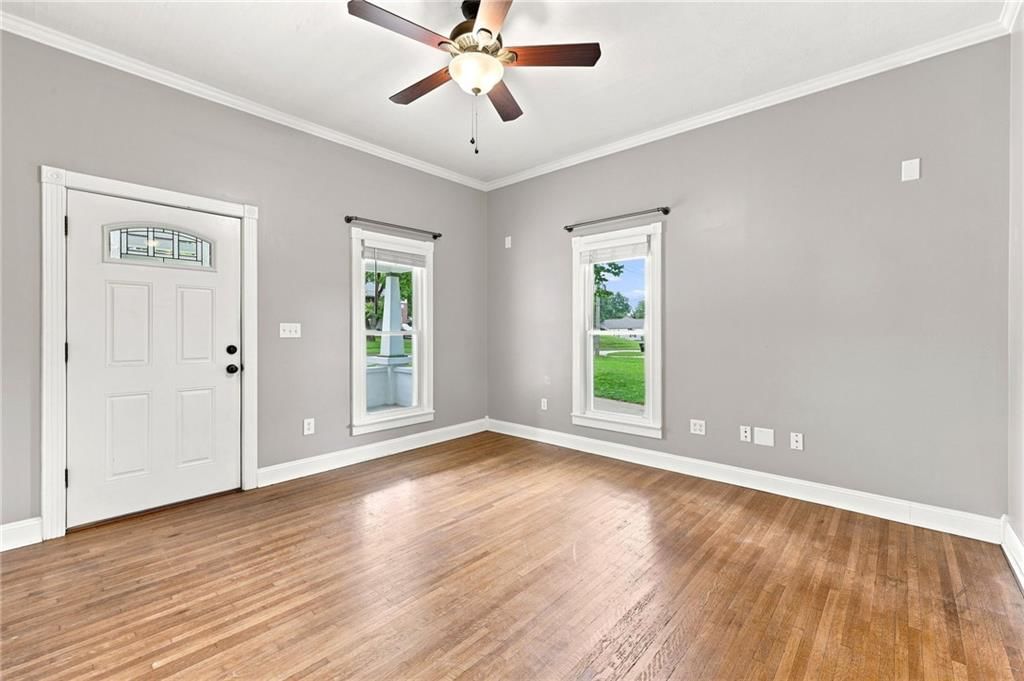 810 N Holden Street — photo 5