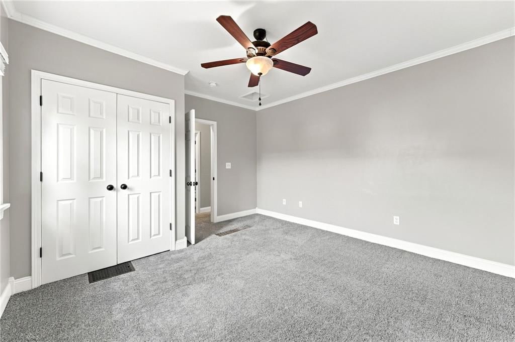 810 N Holden Street — photo 15