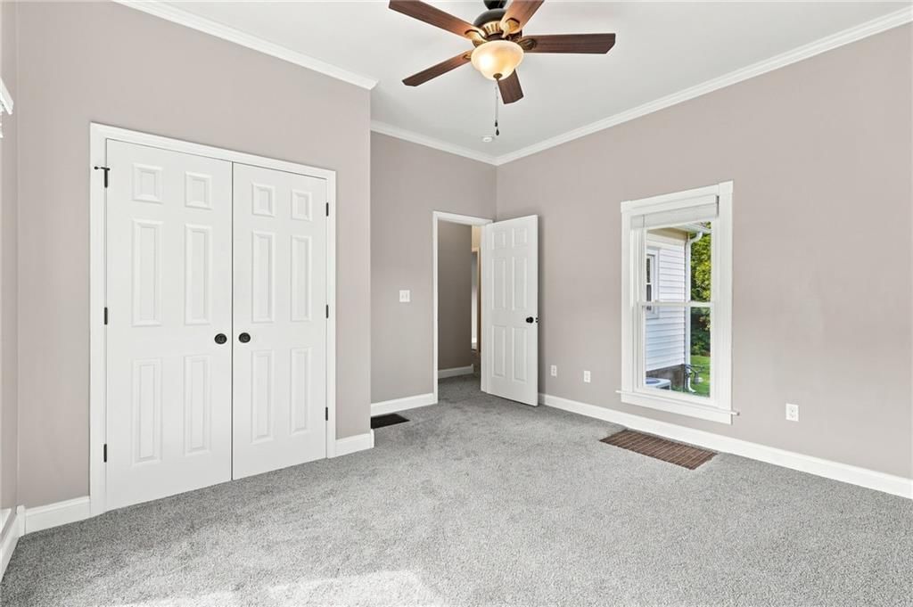 810 N Holden Street — photo 19