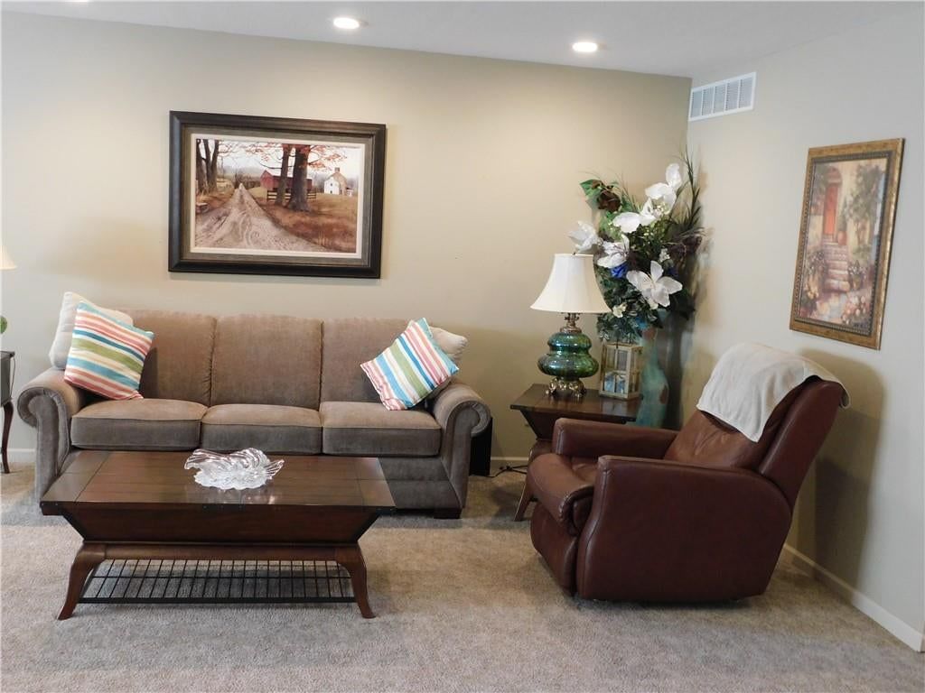 186 NE 901p Road — photo 9