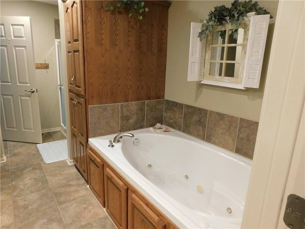 186 NE 901p Road — photo 23