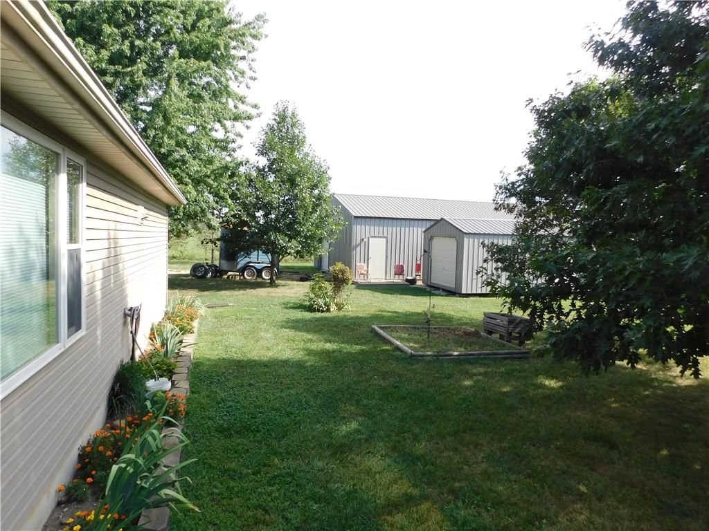 186 NE 901p Road — photo 36