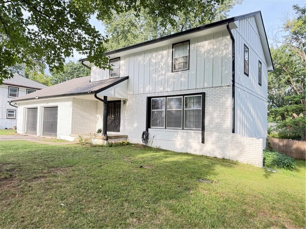 12813 Craig Avenue — photo 3