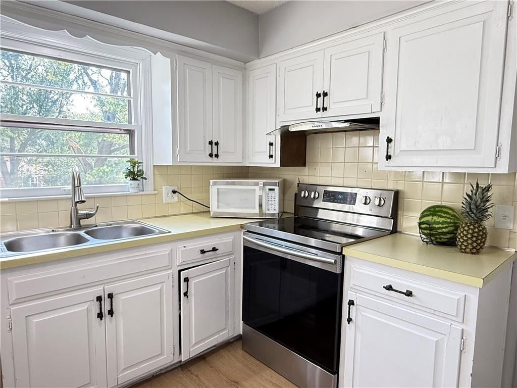 12813 Craig Avenue — photo 17