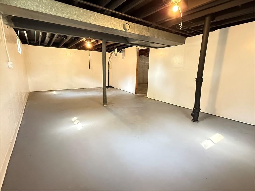 12813 Craig Avenue — photo 60