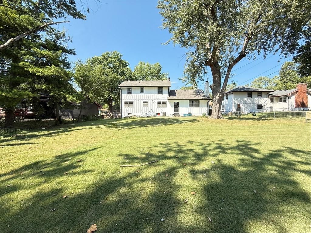 12813 Craig Avenue — photo 63