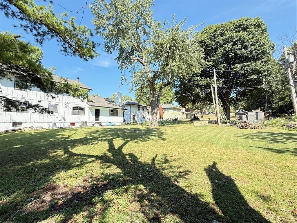 12813 Craig Avenue — photo 74