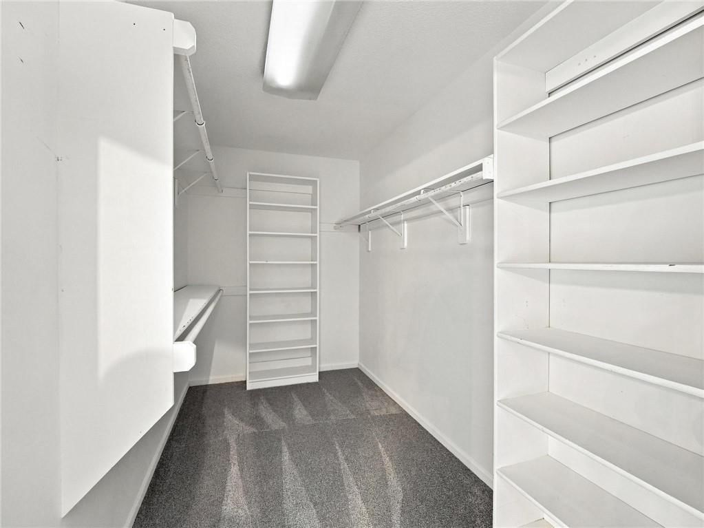 Photo 39 of 86 - 5415 W 161st Terrace, Overland Park, KS 66085