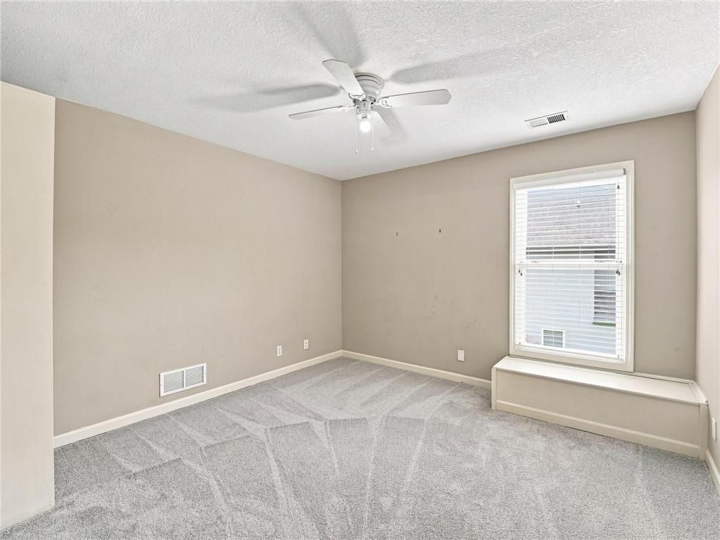 Photo 44 of 86 - 5415 W 161st Terrace, Overland Park, KS 66085