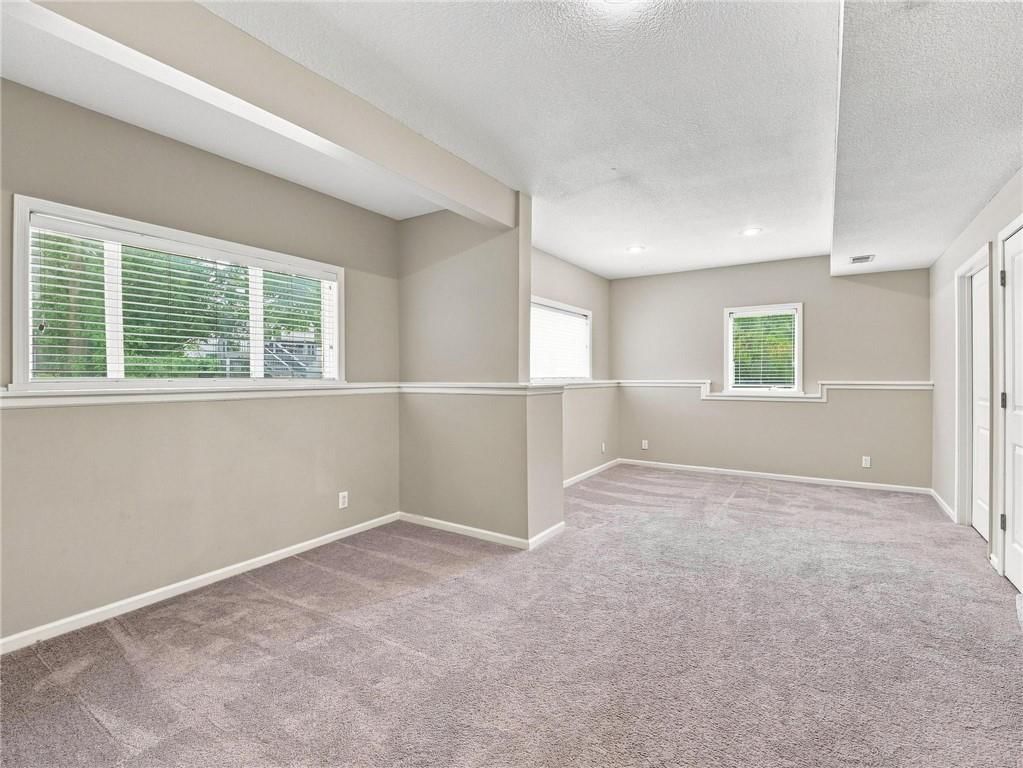 Photo 51 of 86 - 5415 W 161st Terrace, Overland Park, KS 66085