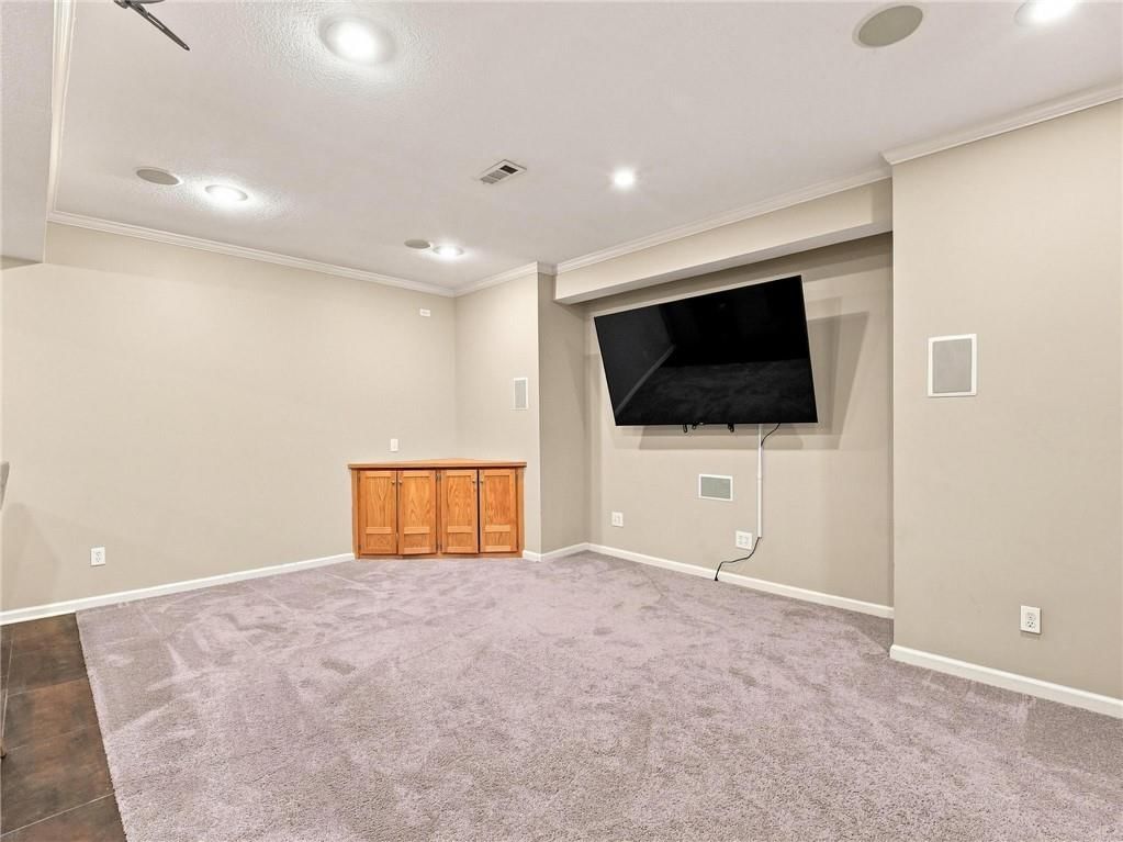 Photo 53 of 86 - 5415 W 161st Terrace, Overland Park, KS 66085