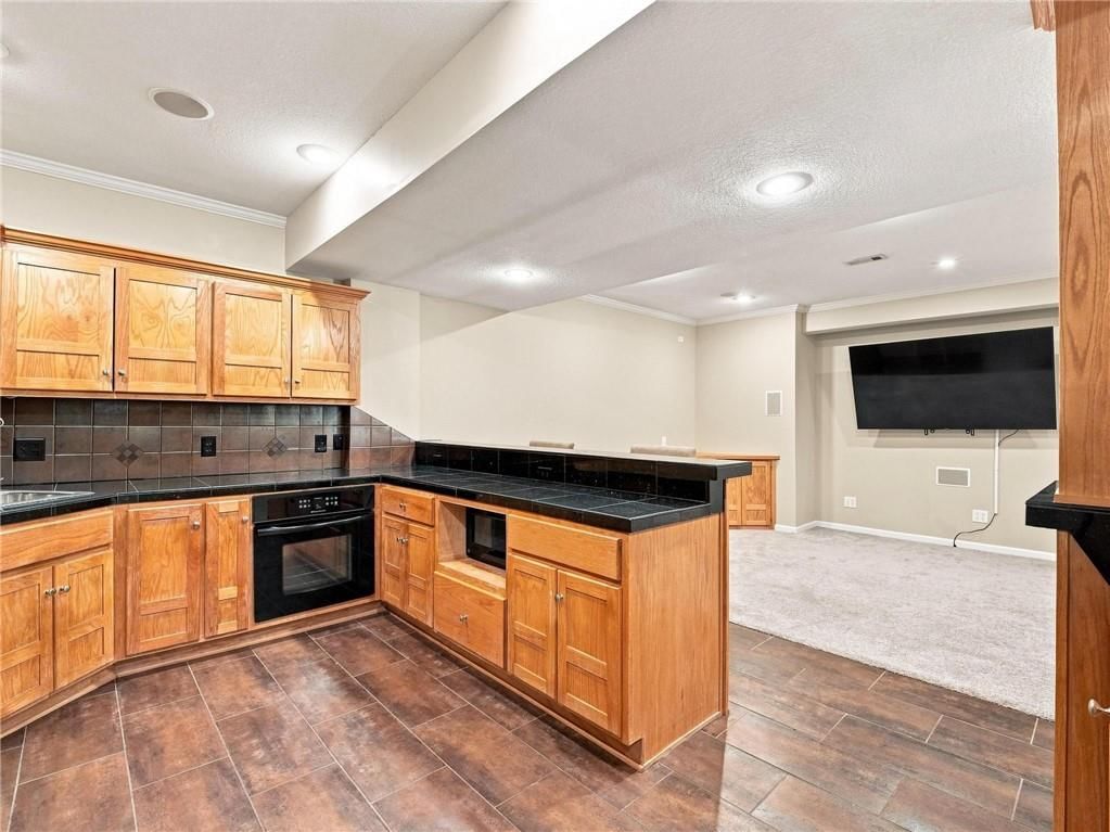Photo 56 of 86 - 5415 W 161st Terrace, Overland Park, KS 66085