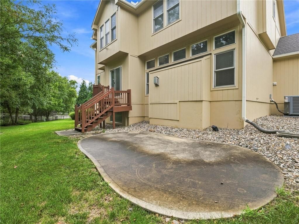 Photo 68 of 86 - 5415 W 161st Terrace, Overland Park, KS 66085