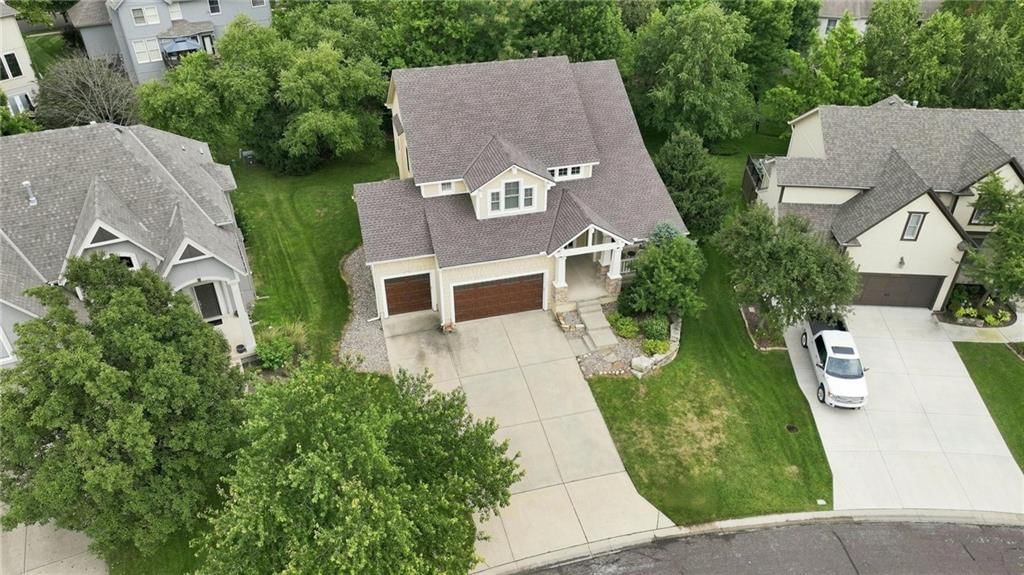 Photo 73 of 86 - 5415 W 161st Terrace, Overland Park, KS 66085