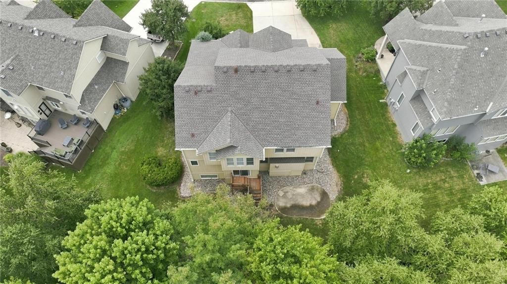 Photo 77 of 86 - 5415 W 161st Terrace, Overland Park, KS 66085