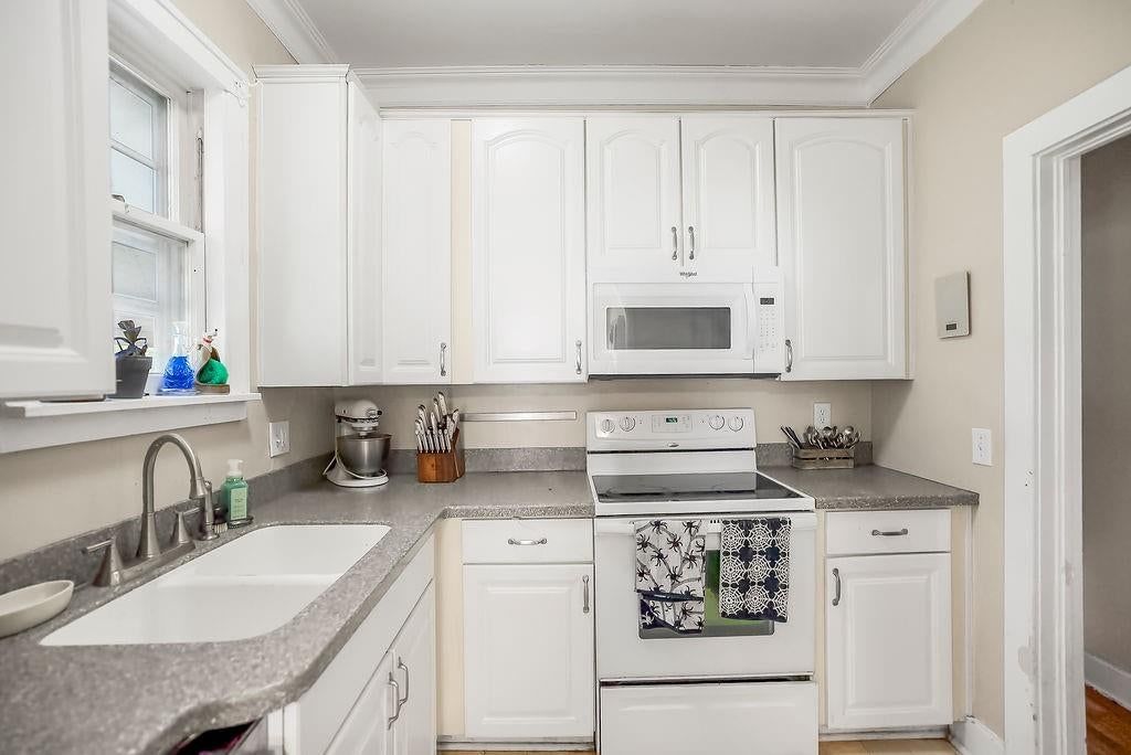 519 Reaser Street — photo 8