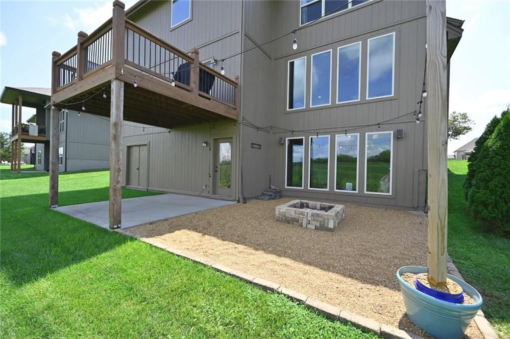 Photo 6 of 51 - 17380 NW 130th Terrace, Platte City, MO 64079