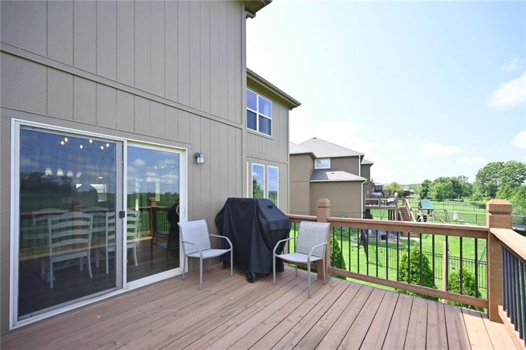 Photo 14 of 51 - 17380 NW 130th Terrace, Platte City, MO 64079
