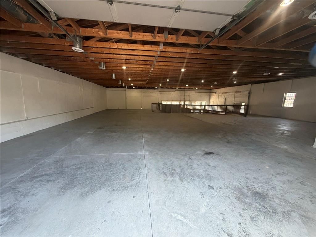 3624 State Avenue — photo 5