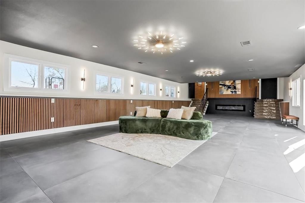 6540 James A Reed Road — photo 12