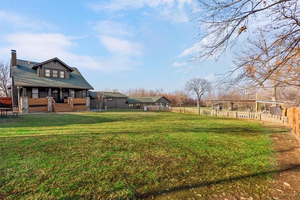6540 James A Reed Road — photo 37