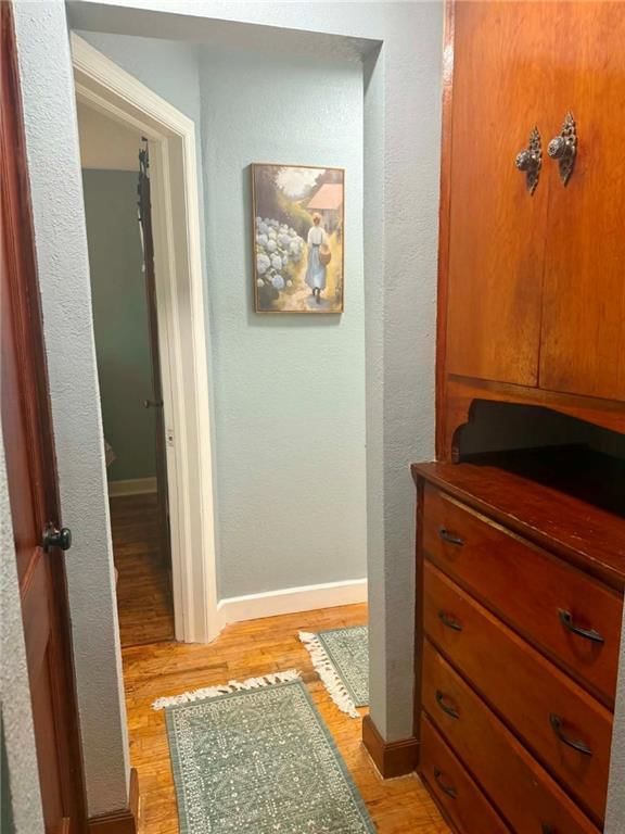 709 N Allen Road — photo 13