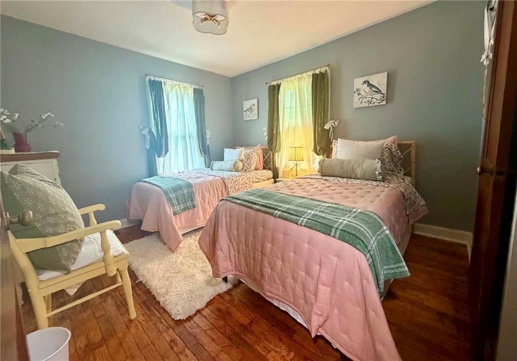 709 N Allen Road — photo 15