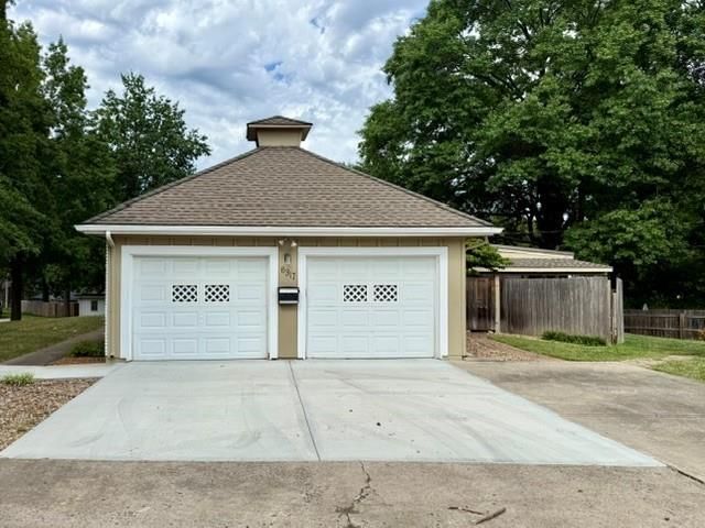 6317 Sterling Avenue — photo 4