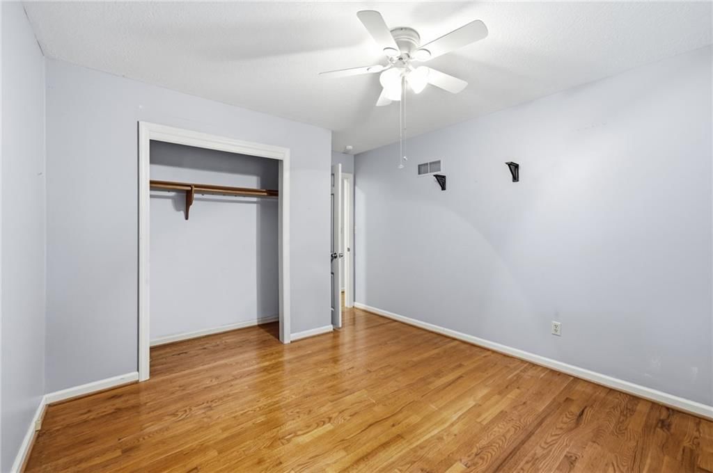 6317 Sterling Avenue — photo 29
