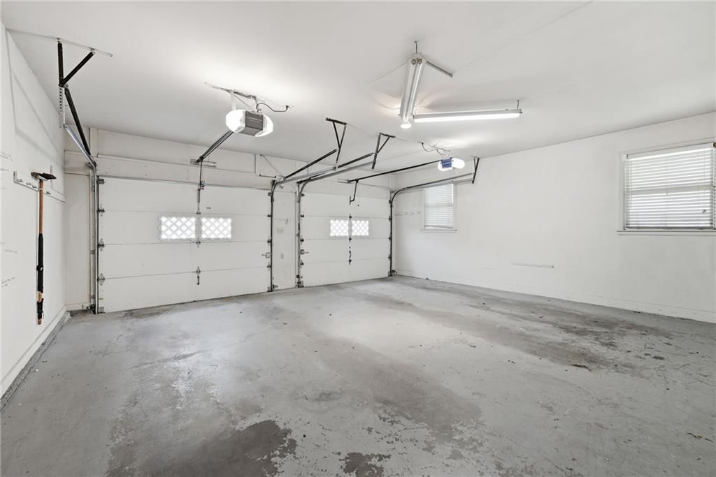 6317 Sterling Avenue — photo 30