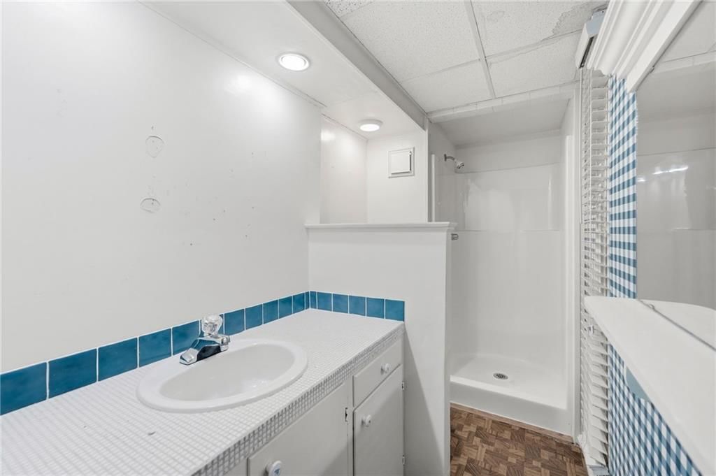 6317 Sterling Avenue — photo 37