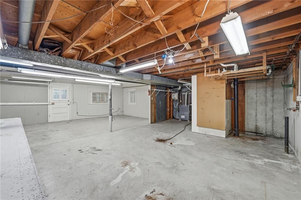 6317 Sterling Avenue — photo 41