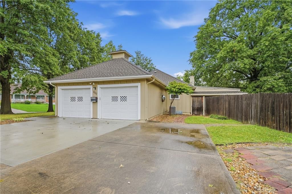6317 Sterling Avenue — photo 45