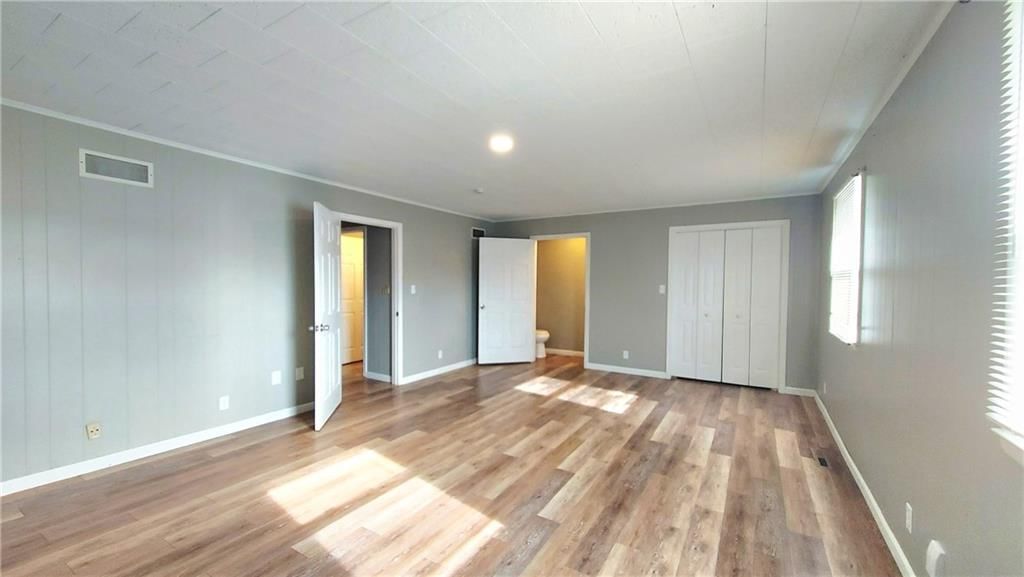 419 W 5th Street — photo 15
