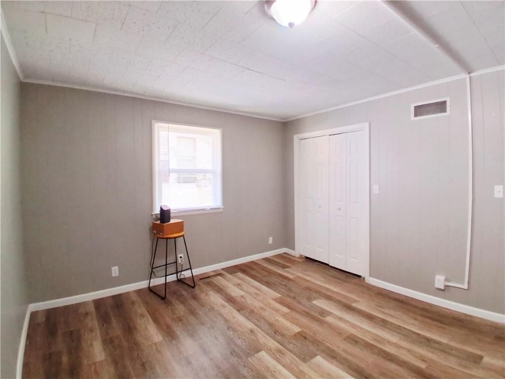 419 W 5th Street — photo 17