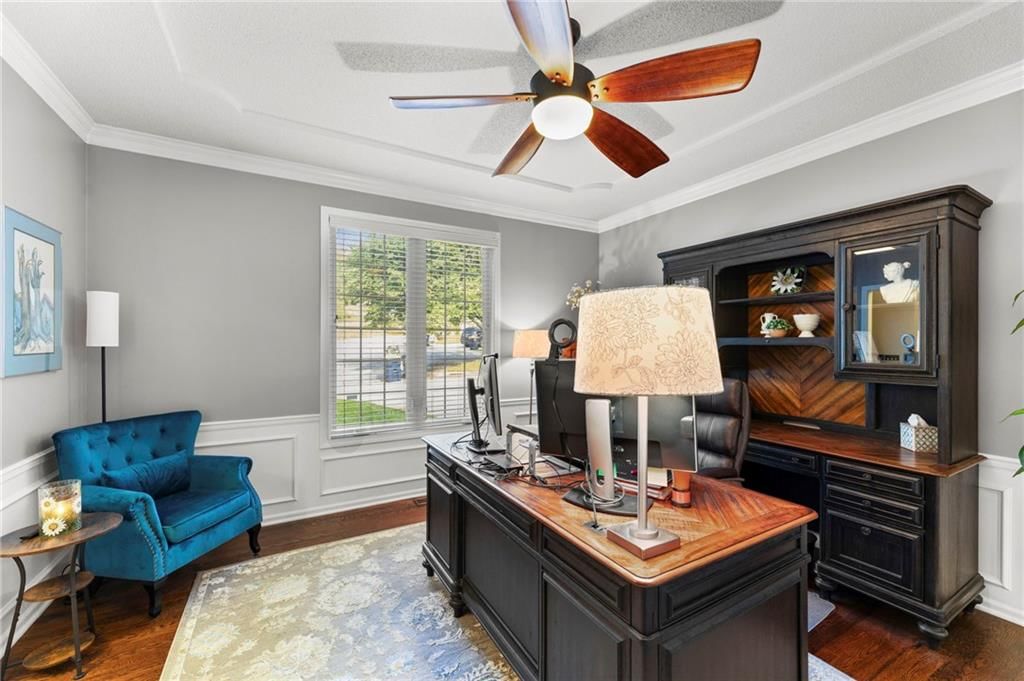Photo 9 of 58 - 4801 NW 57th Place, Kansas City, MO 64151