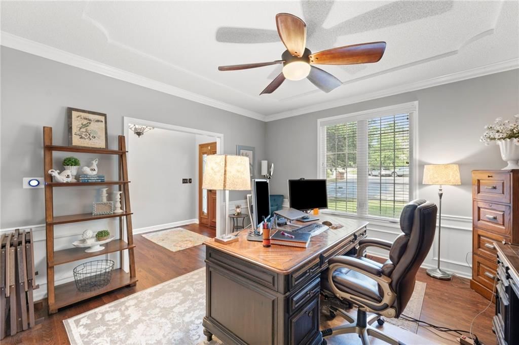 Photo 10 of 58 - 4801 NW 57th Place, Kansas City, MO 64151