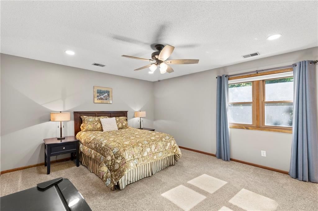 Photo 40 of 58 - 4801 NW 57th Place, Kansas City, MO 64151