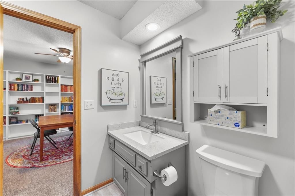 Photo 37 of 58 - 4801 NW 57th Place, Kansas City, MO 64151