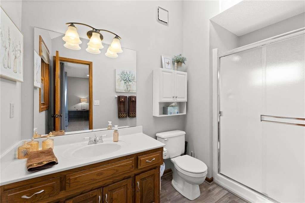 Photo 39 of 58 - 4801 NW 57th Place, Kansas City, MO 64151