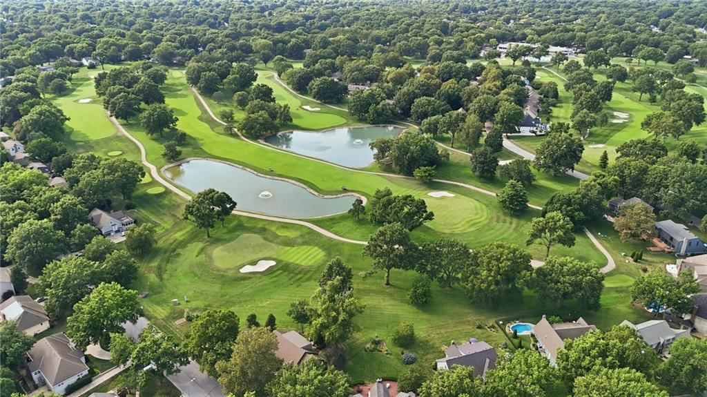Photo 58 of 62 - 12860 Sagamore Road, Leawood, KS 66209