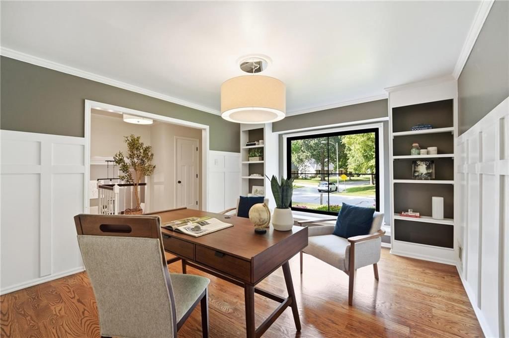 Photo 6 of 62 - 12860 Sagamore Road, Leawood, KS 66209