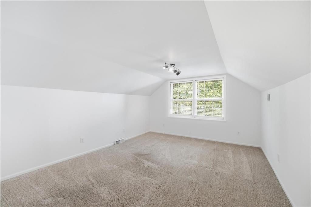 Photo 41 of 62 - 12860 Sagamore Road, Leawood, KS 66209