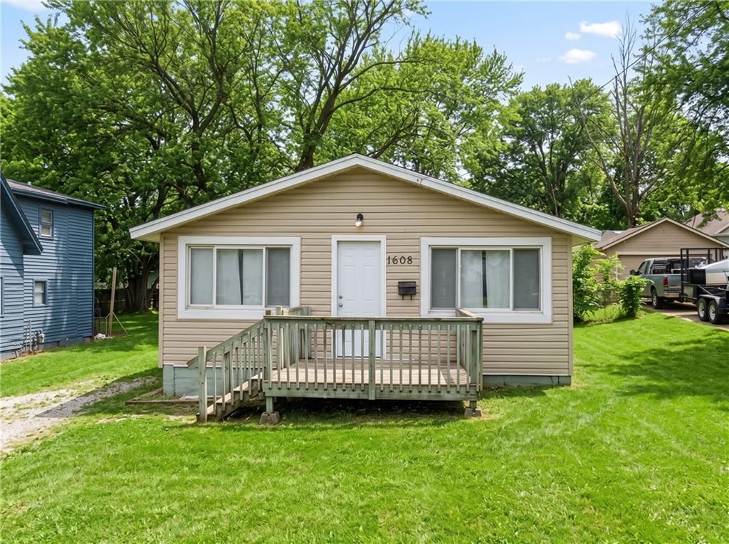 1608 S Osage Street, Independence, MO