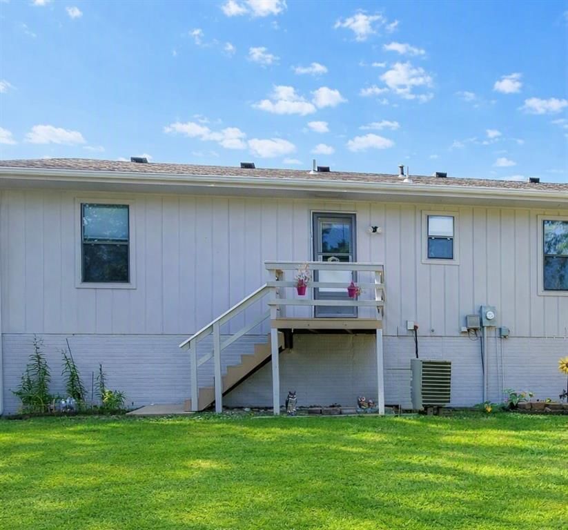 806 Covey Drive — photo 18
